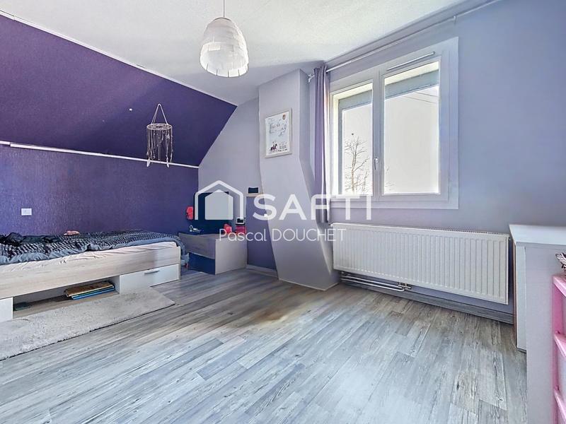 Maison - 137 m² - 6 pièces