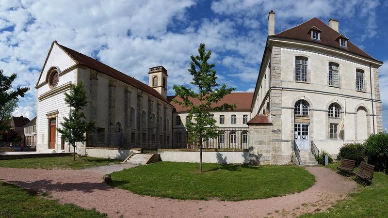 Maison - 113 m² - 5 pièces