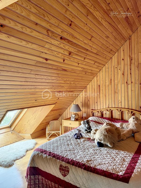 Maison - 147 m² - 7 pièces