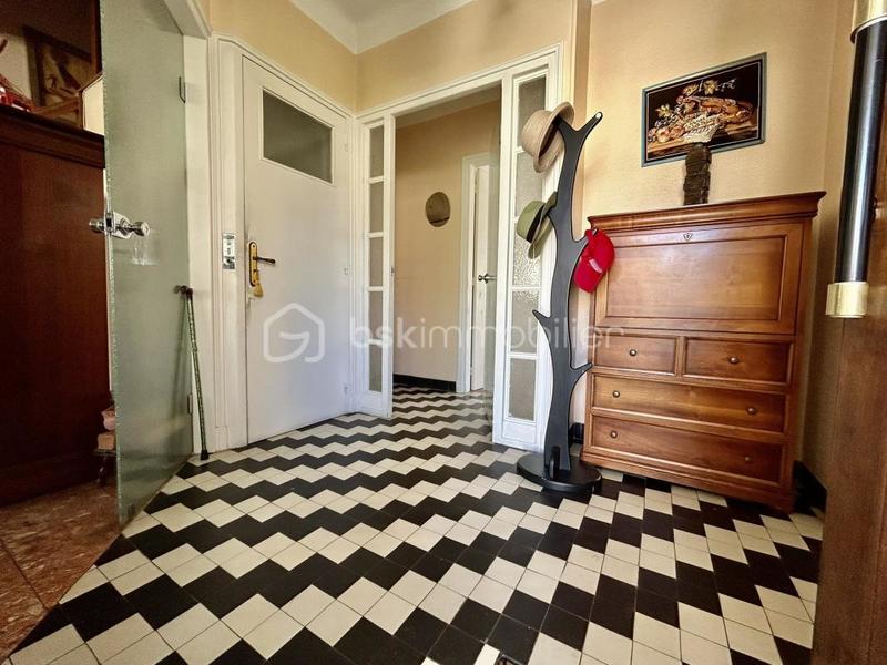 Maison - 141 m² - 6 pièces