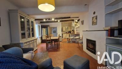 Maison - 111 m² - 5 pièces