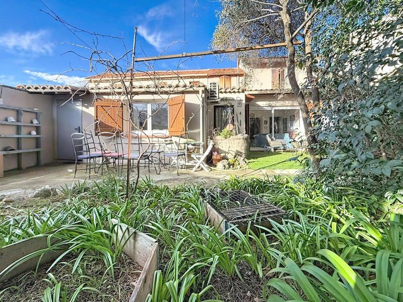 Maison - 64 m² - 3 pièces