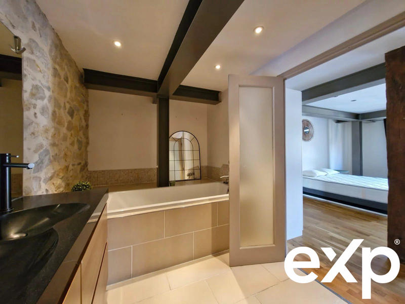 Appartement - 126 m² - 4 pièces