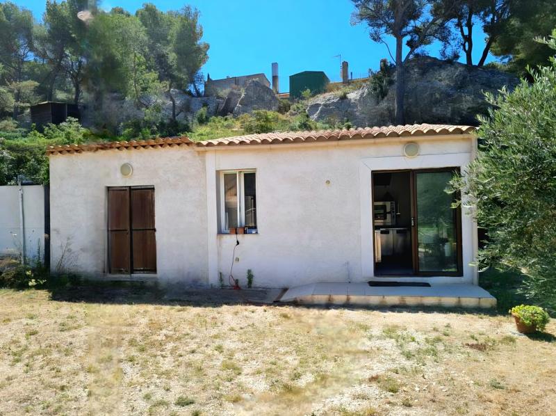 Maison - 236 m² - 7 pièces