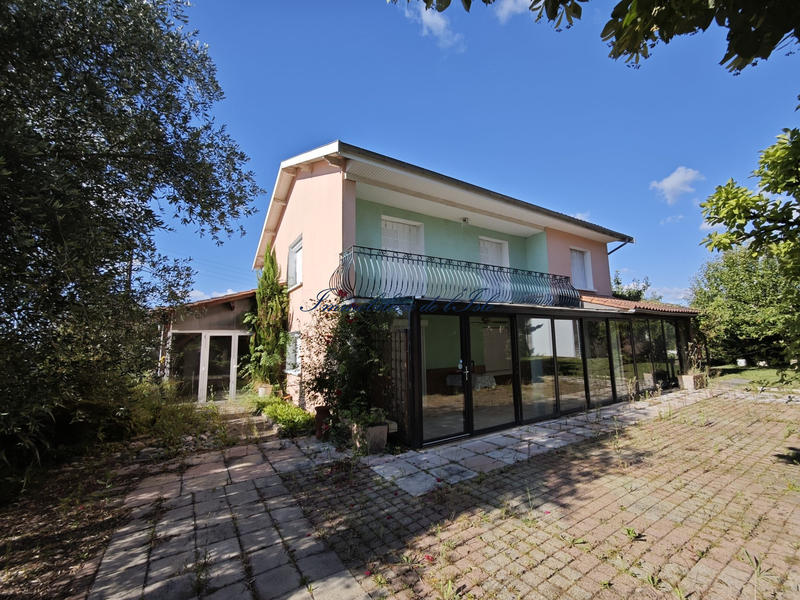 Maison - 175 m² - 6 pièces