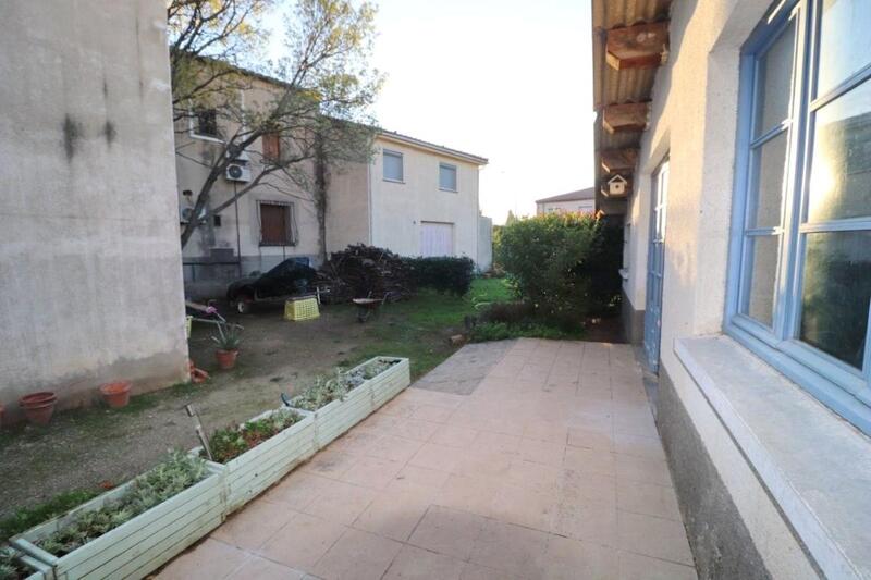 Villa - 180 m² - 7 pièces