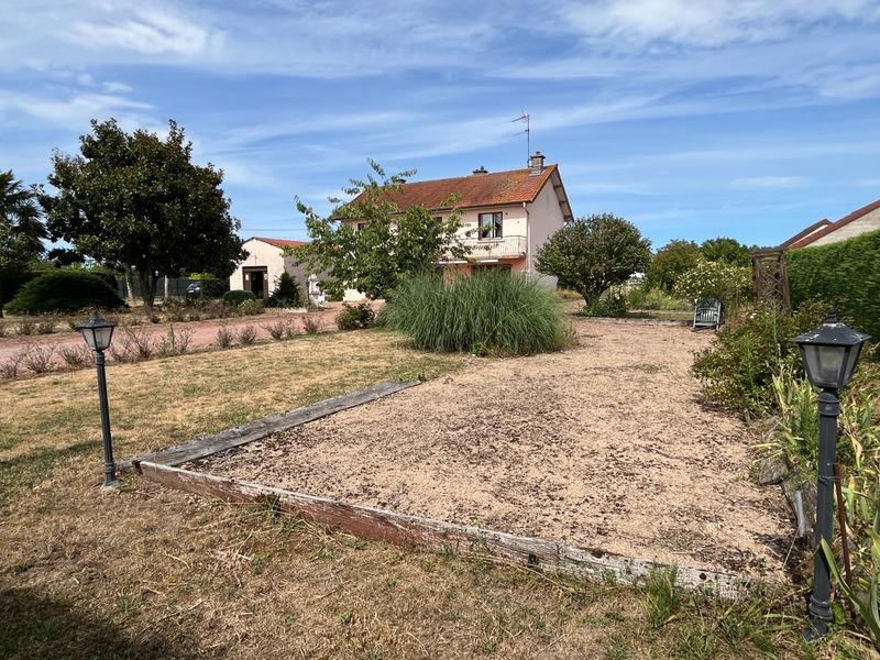 Maison - 85 m² - 4 pièces