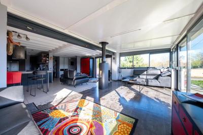 Maison - 137 m² - 4 pièces