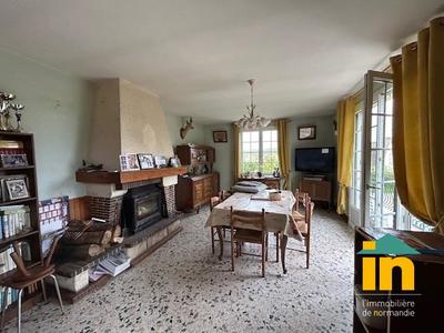 Maison de ville - 102 m² - 6 pièces