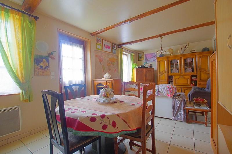 Maison - 320 m² - 4 pièces