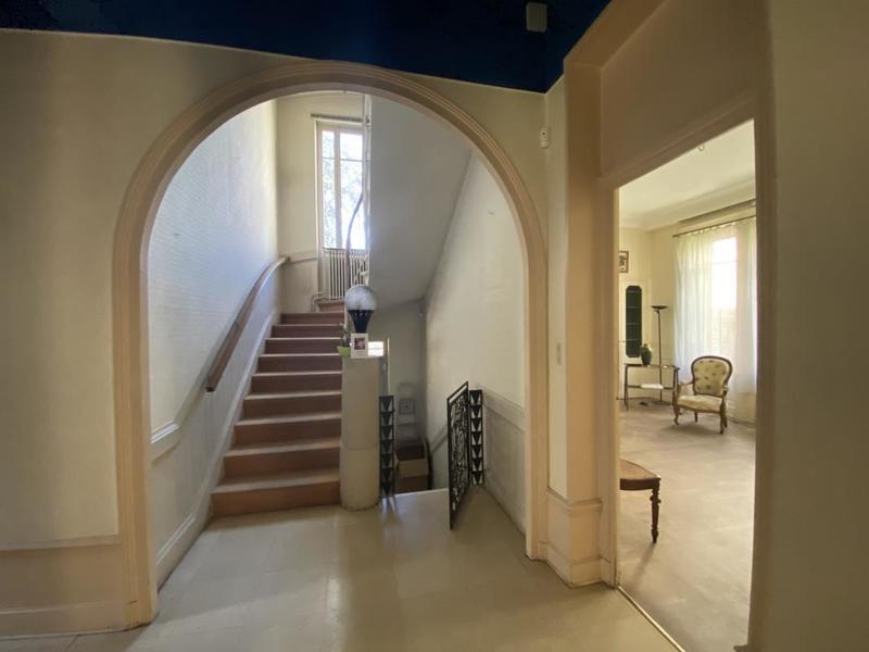 Maison - 232 m² - 8 pièces