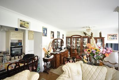 Appartement - 105 m² - 5 pièces