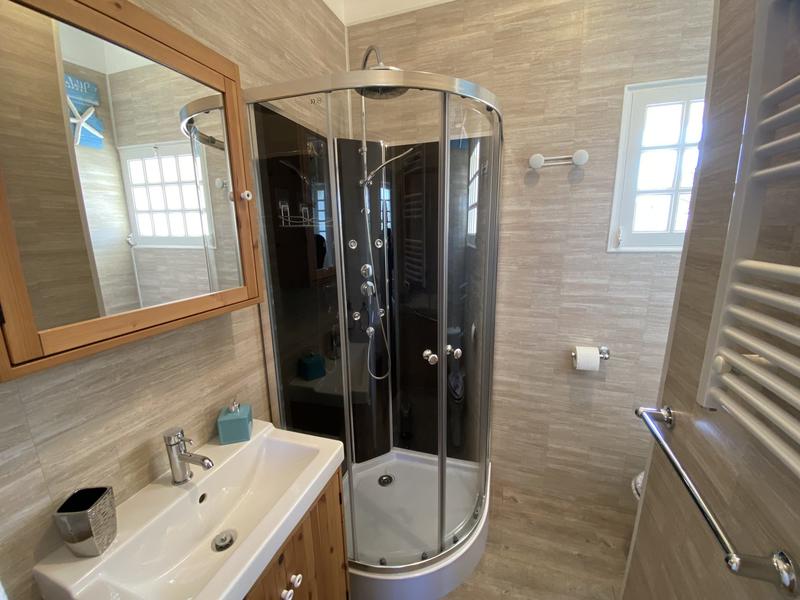 Maison traditionnelle - 265 m² - 8 pièces