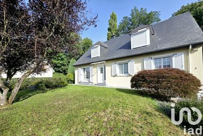 Maison - 153 m² - 6 pièces