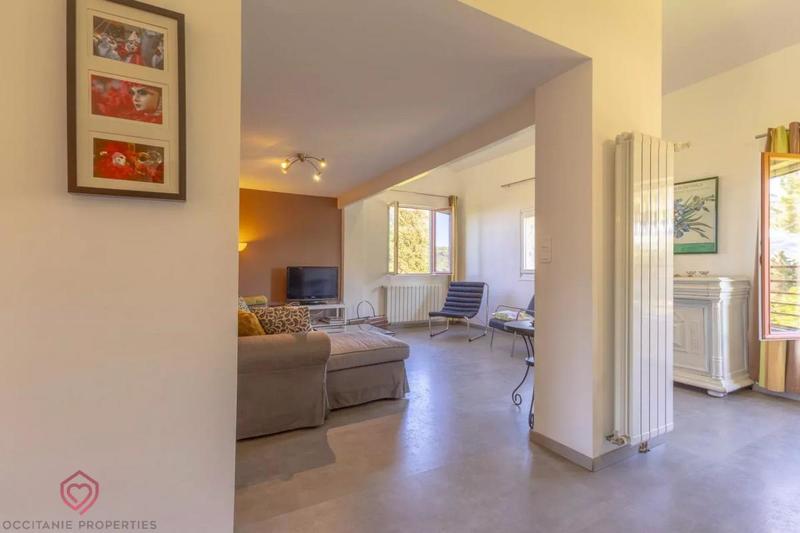 Propriété - 362 m² - 20 pièces