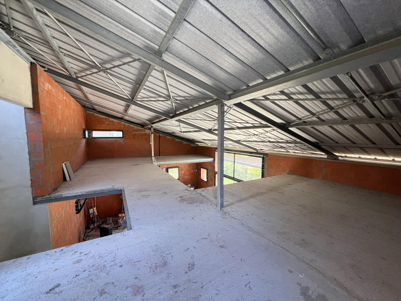 Villa - 340 m² - 5 pièces