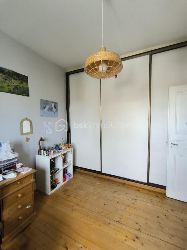 Appartement - 93 m² - 5 pièces