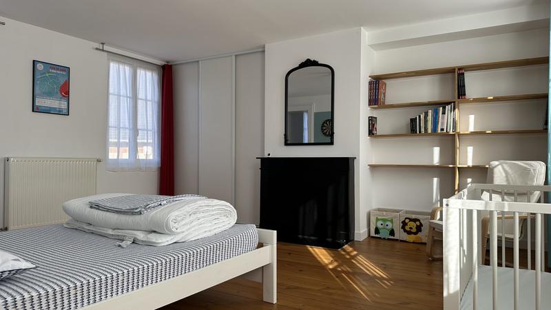 Maison - 185 m² - 8 pièces