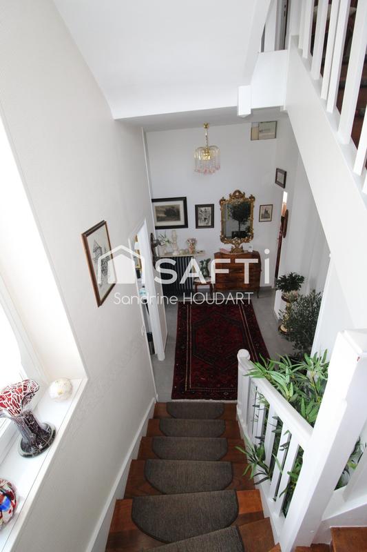 Maison de ville - 147 m² - 6 pièces