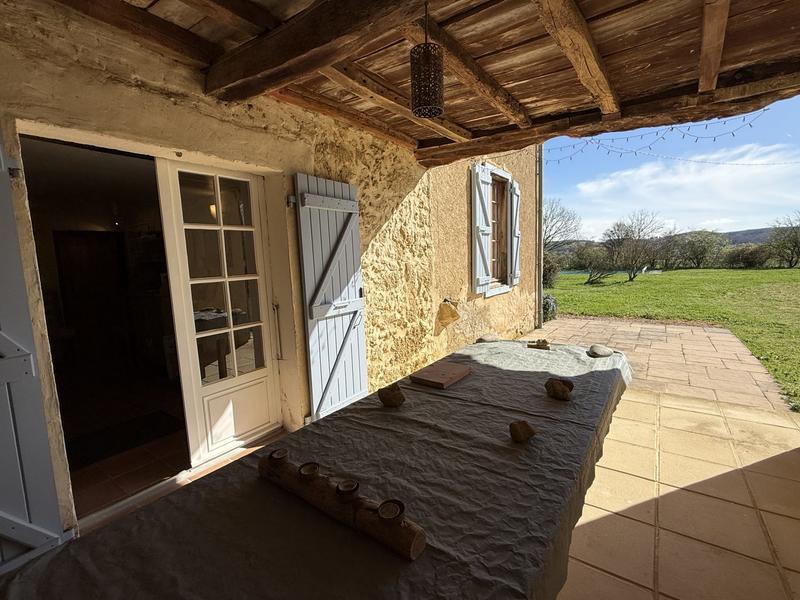 Maison - 205 m² - 7 pièces