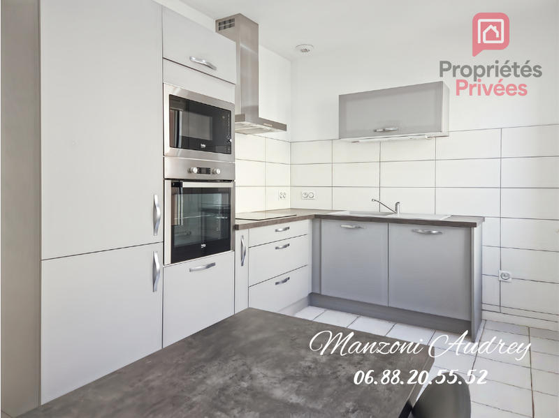 Appartement - 151 m² - 6 pièces