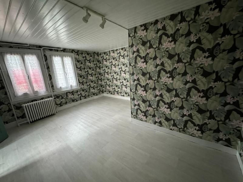 Immeuble - 82 m² - 5 pièces