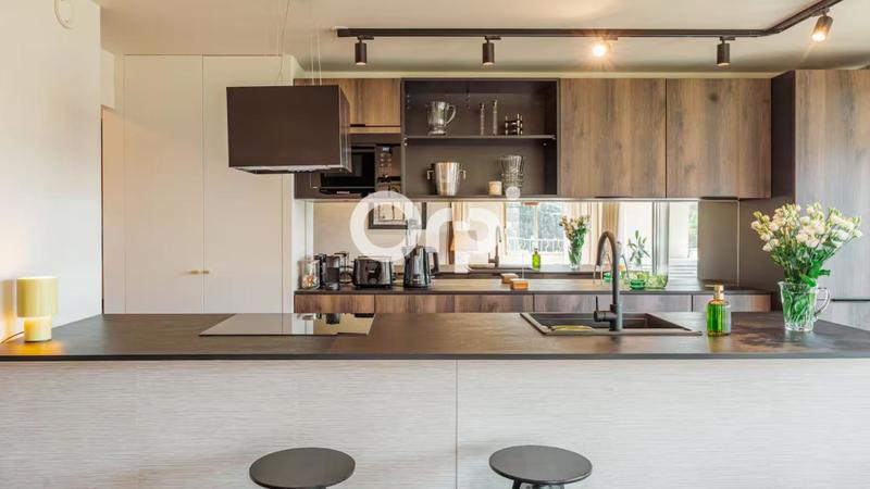 Appartement - 81 m² - 4 pièces