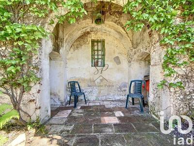 Maison - 415 m² - 15 pièces