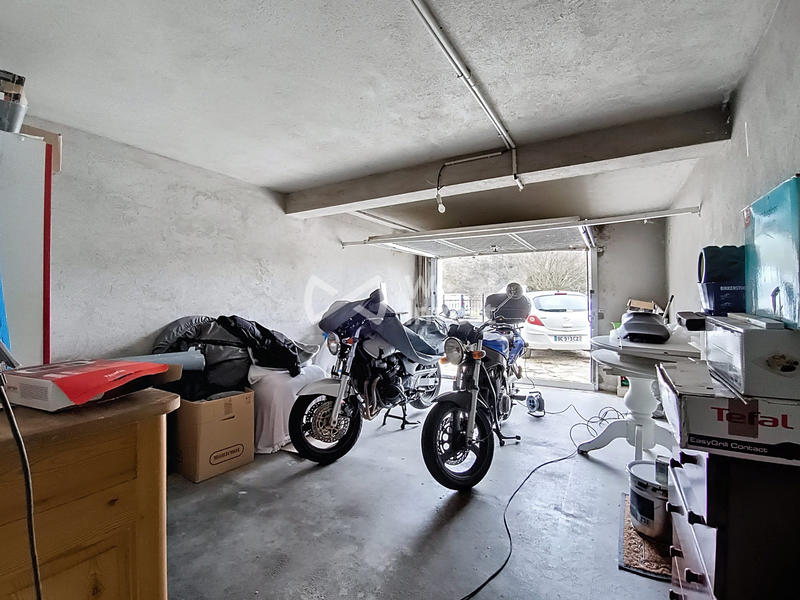 Appartement - 91 m² - 3 pièces