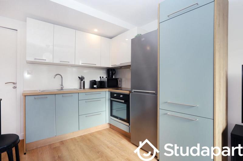 Chambre - 11 m² - 1 pièce