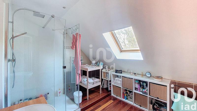 Maison - 142 m² - 5 pièces