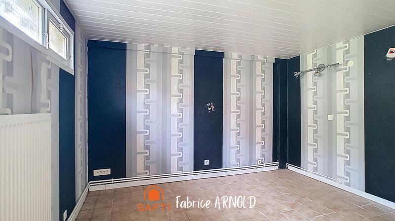 Maison - 150 m² - 8 pièces