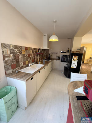 Maison - 104 m² - 4 pièces