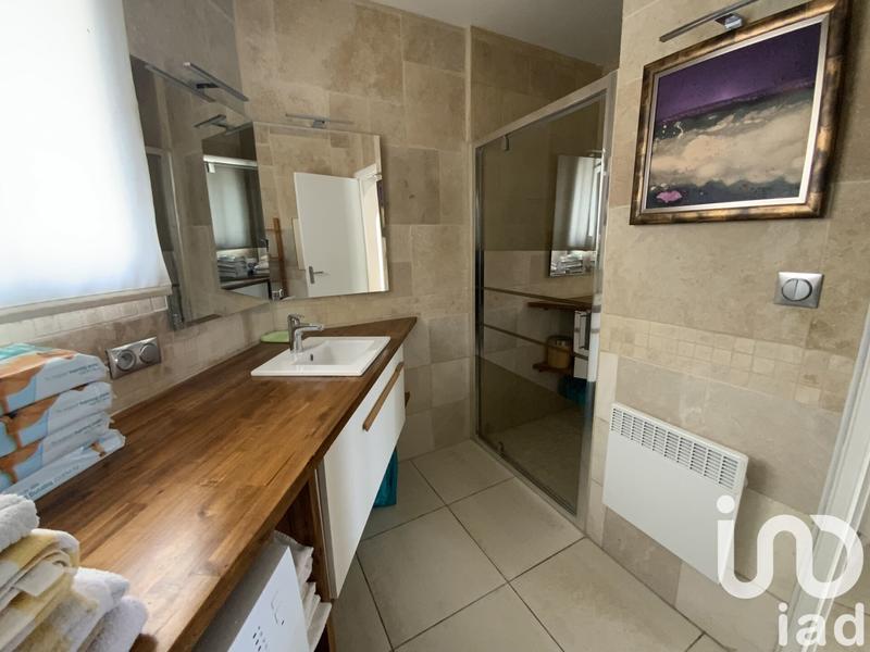 Maison - 230 m² - 8 pièces