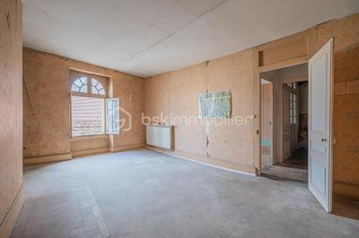 Duplex - 239 m² - 8 pièces