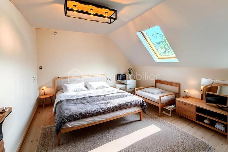 Propriété - 140 m² - 6 pièces