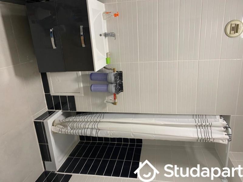 Chambre - 12 m² - 1 pièce