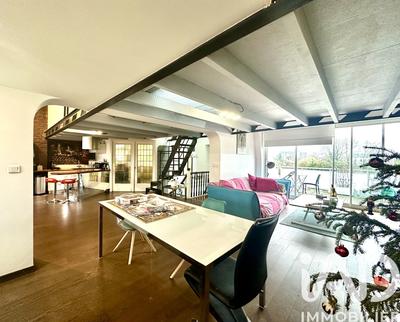 Appartement - 111 m² - 4 pièces