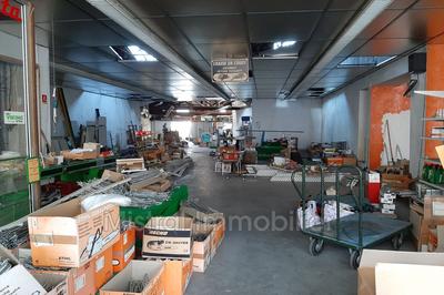 Local commercial - 652 m²