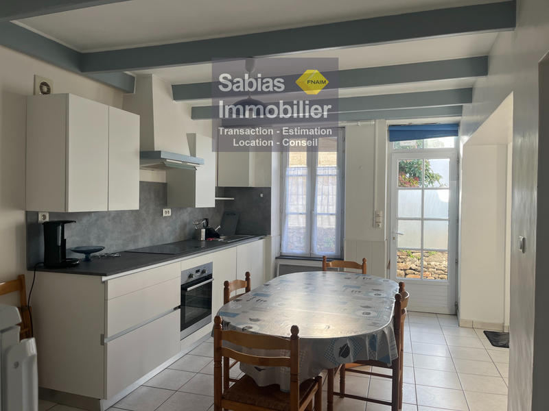 Maison - 64 m² - 4 pièces