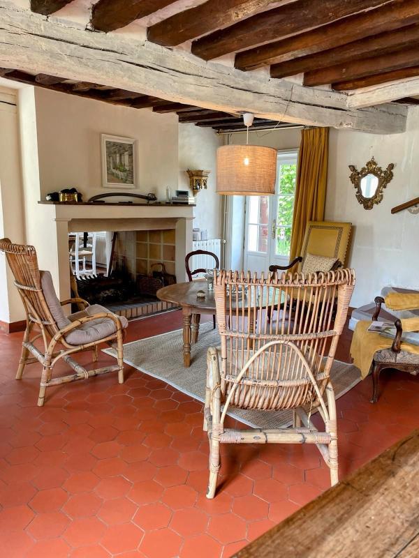 Maison - 285 m² - 10 pièces