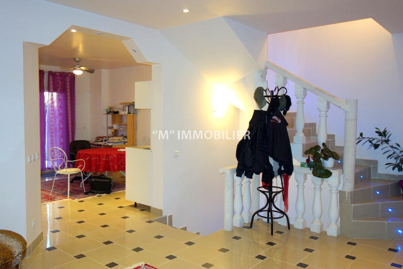 Maison - 160 m² - 5 pièces