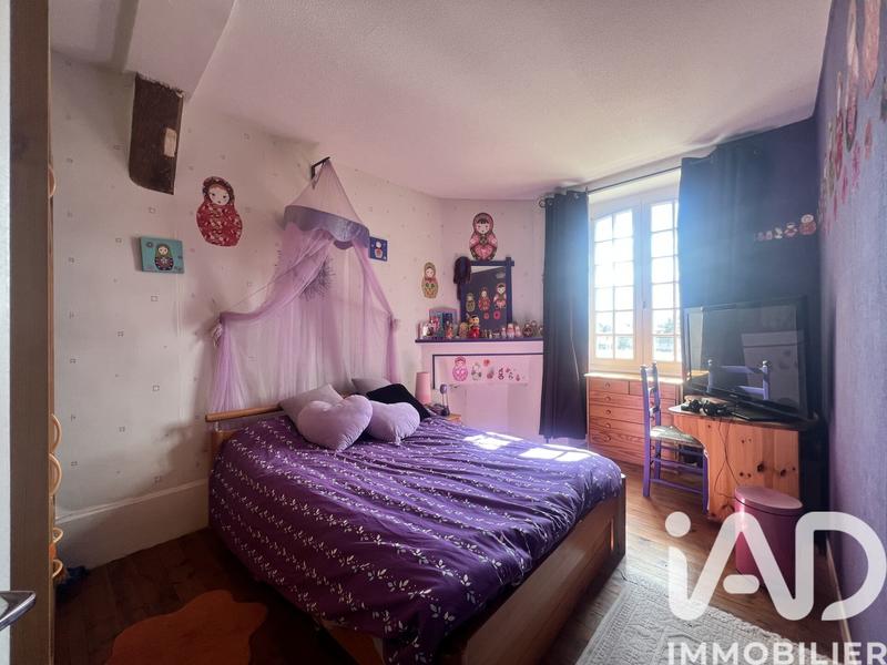 Maison - 290 m² - 12 pièces