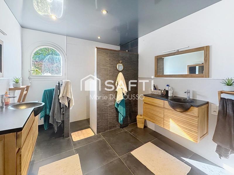 Maison - 156 m² - 5 pièces