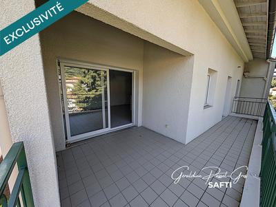 Appartement - 61 m² - 3 pièces