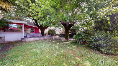 Maison - 110 m² - 6 pièces