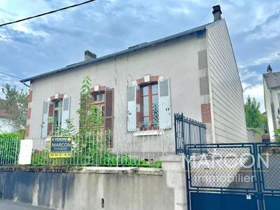 Maison de ville - 122 m² - 5 pièces