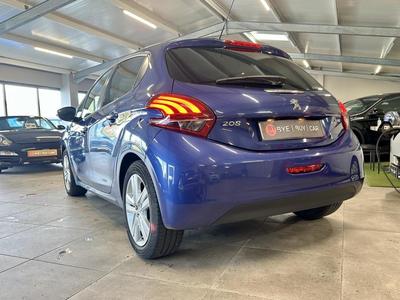 Peugeot 208 1.2i Pt 12v - 82 Style Phase 2 / Garantie 12 Mois