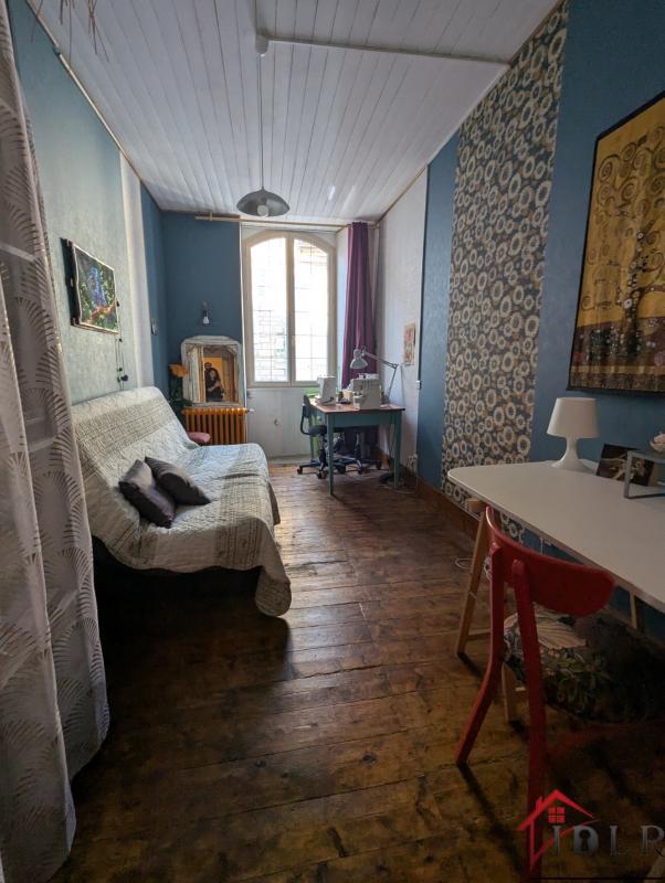 Propriété - 155 m² - 6 pièces