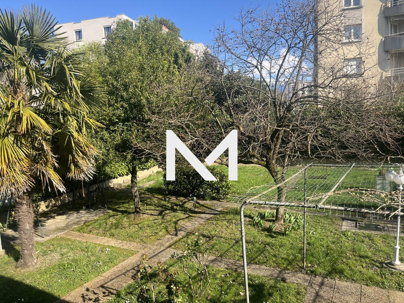 Maison - 115 m² - 4 pièces